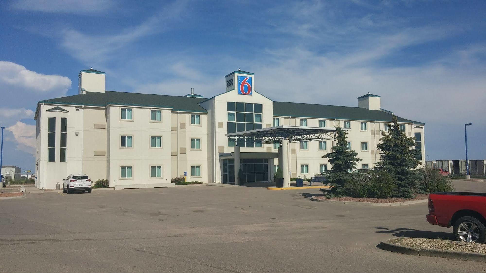 Motel 6-Saskatoon, Sk Dış mekan fotoğraf